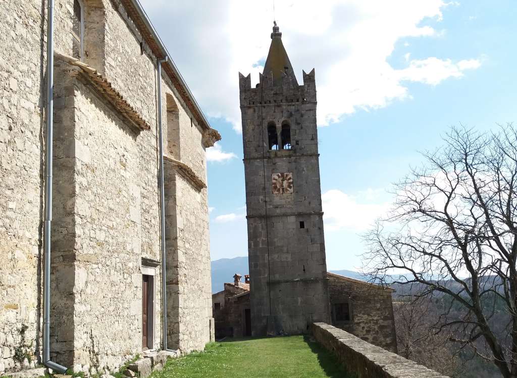 Hum in Istria, the smallest town in the world